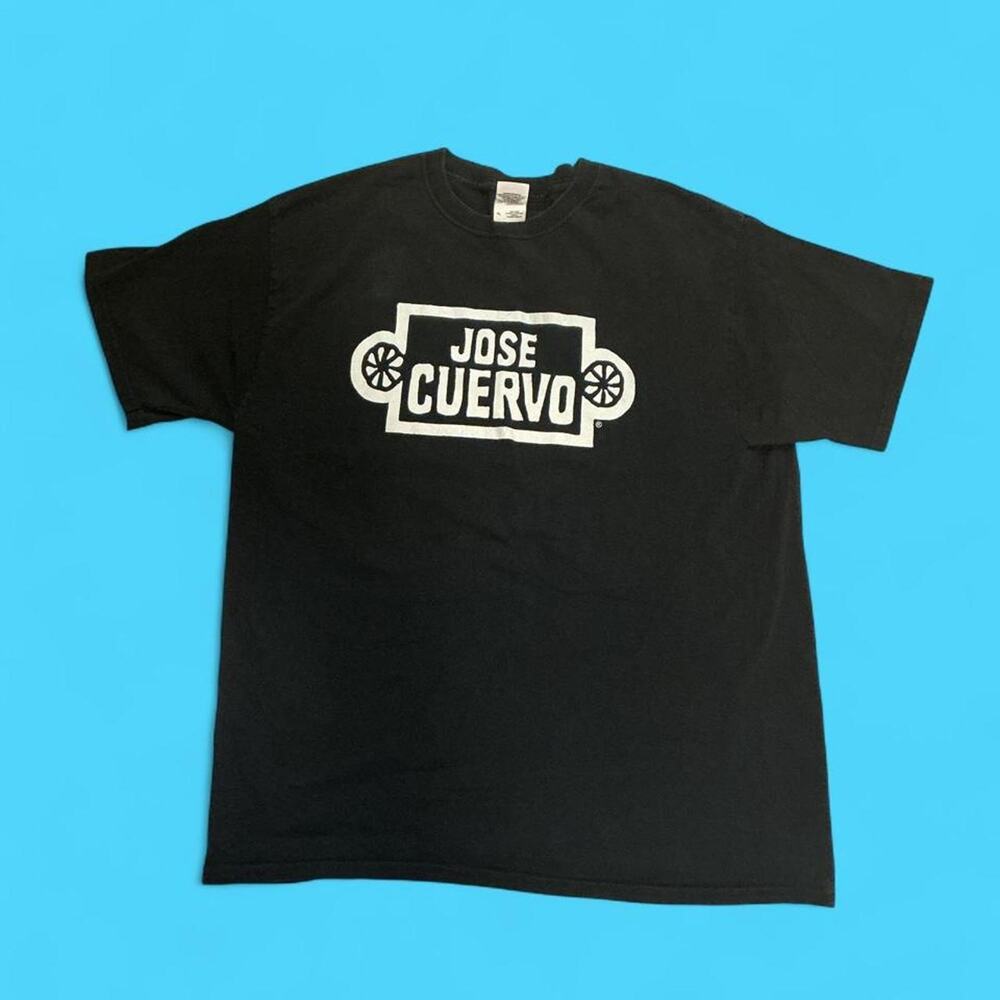 Vintage jose cuervo graphic tee